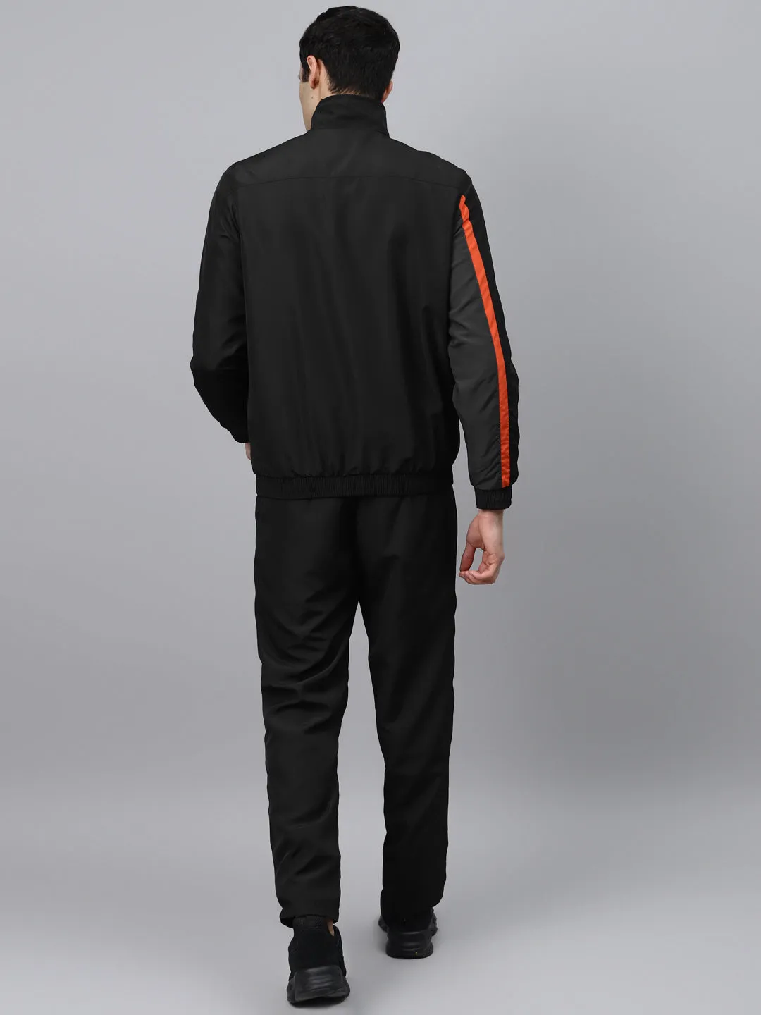 Alcis Men Black & Charcoal Grey Colourblocked Tracksuit