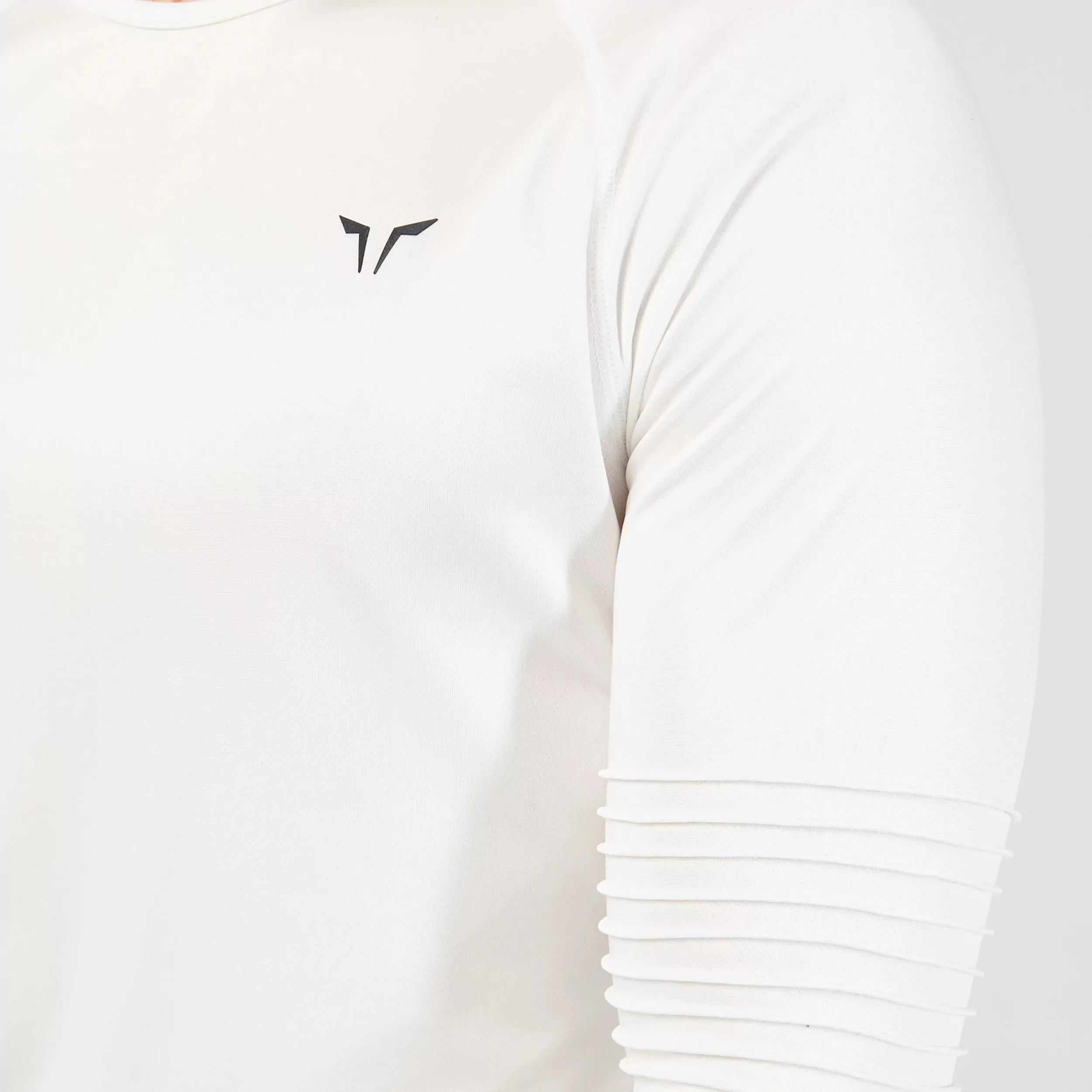 Essential Agility Long Sleeves Tee - Pearl White