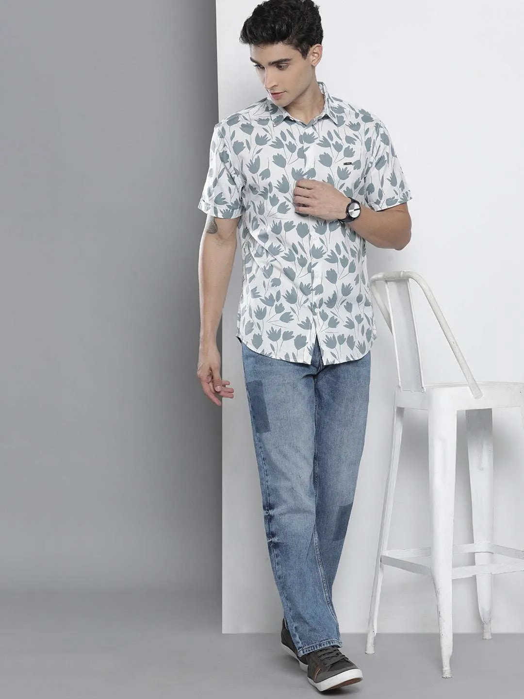 Men Abstract Printed Shirt