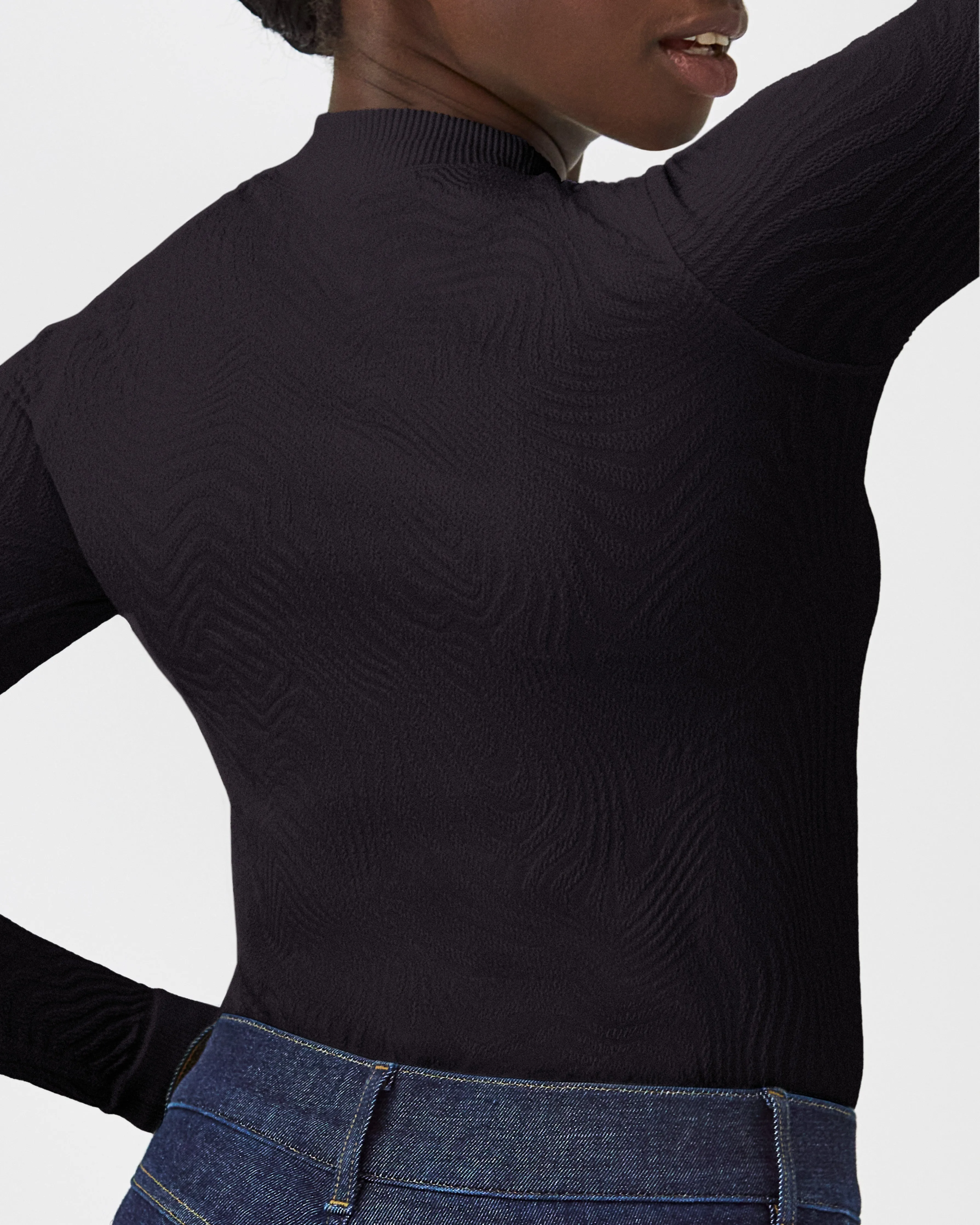 Seamless Swirl Long Sleeve Shirt